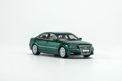 Motorhelix Audi A8 (D3) 2008 Emerald Jade Metallic — imagem principal